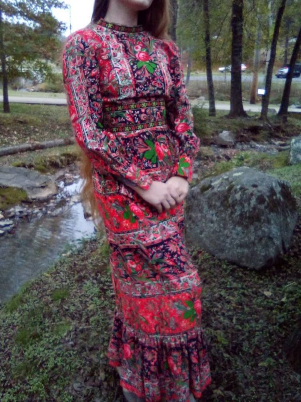 R&K ORIGINALS Vintage 1960’s or 1970’s floral rose maxi dress